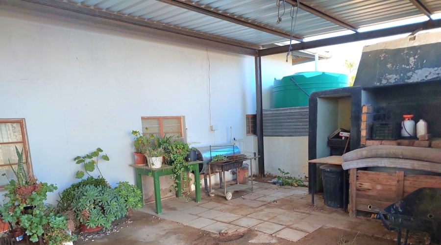 3 Bedroom Property for Sale in Garies Northern Cape